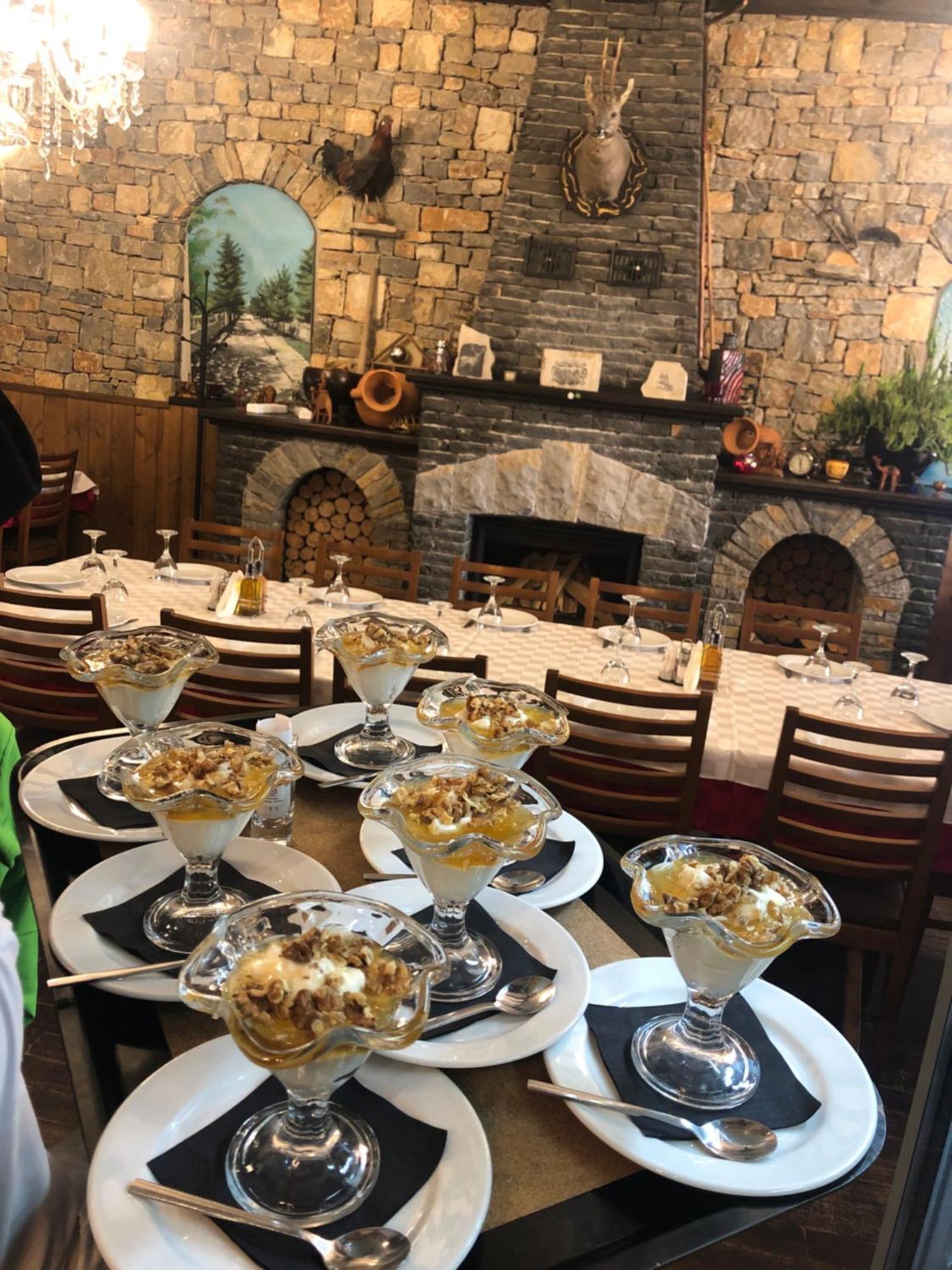 Hotel Ambassador Μοσχόπολη Εξωτερικό φωτογραφία
